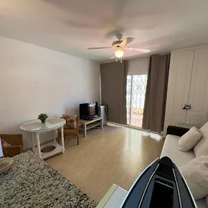 Apartamento Magnifico En La Carihuela, Torremolino, Torremolinos
